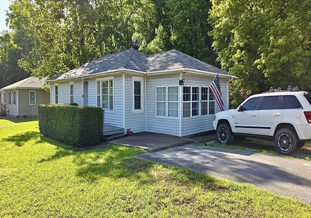 1st image of 153 Stigall St, Camden, TN 38320 | MLS# 3279260