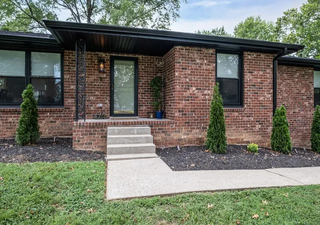 2nd image of 220 Rising Sun Ln, Old Hickory, TN 37138 | MLS# 3283668