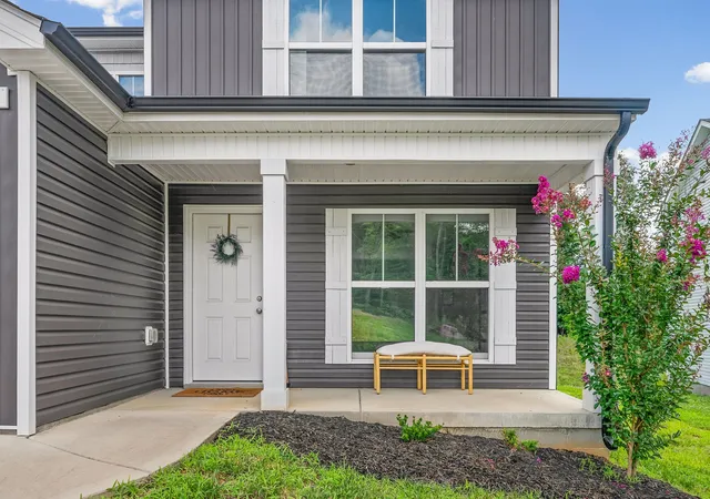 3rd image of 1213 Cottonwood Dr, Clarksville, TN 37040 | MLS# 3280742