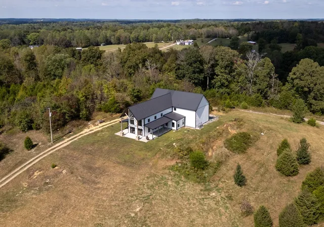 58th image of 4467 Old Hwy 52 E, Westmoreland, TN 37186 | MLS# 3282626