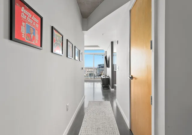 3rd image of 600 12Th Ave S #1816, Nashville, TN 37203 | MLS# 3520185