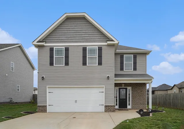 Homes for sale in Clarksville, TN | 1209 Winterset Dr, Clarksville, TN 37040 | MLS# 3280757