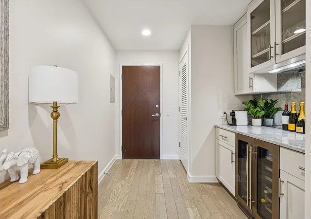 Photo 4 of Condo for sale at 1212 Laurel St #301, Nashville, TN 37203 | MLS# 3298541 | Listing updated on 2026-08-20