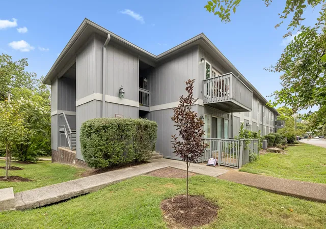 Condo for sale at 21 Vaughns Gap Rd #21, Nashville, TN 37205 | MLS# 3281109 | Listing updated on 2026-08-20