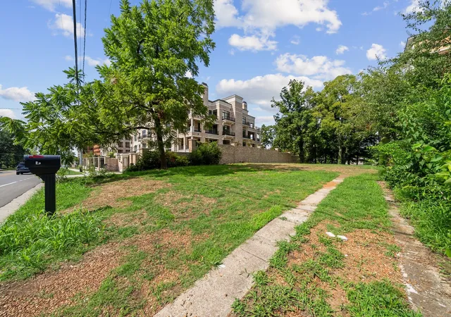 Photo 3 of Land for sale at 122 Woodmont Blvd, Nashville, TN 37205 | MLS# 3301890 | Listing updated on 2026-09-17