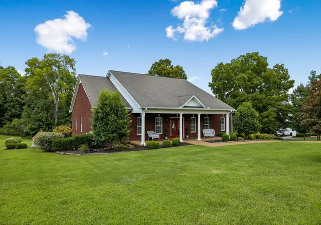 Photo 2 of Single family home for sale at 116 Faulkner Ln, Mount Juliet, TN 37122 | MLS# 3282520 | Listing updated on 2026-09-05