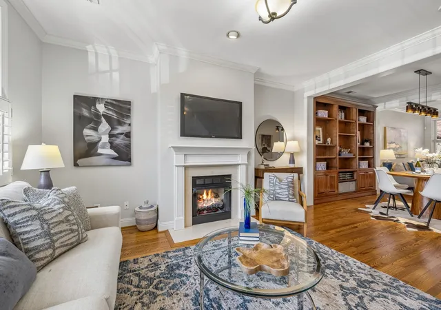 3rd image of 718 4Th Ave N, Nashville, TN 37219 | MLS# 3280913
