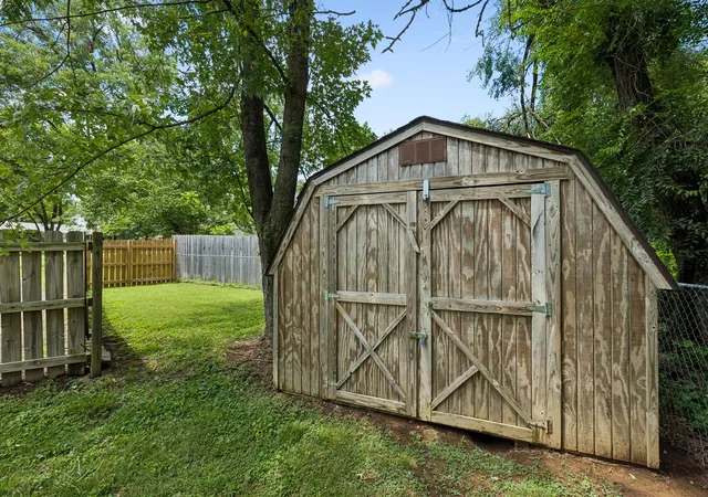 Photo 28 of Single family home for sale at 306 Grandview Dr, Old Hickory, TN 37138 | MLS# 3280869 | Listing updated on 2026-10-08