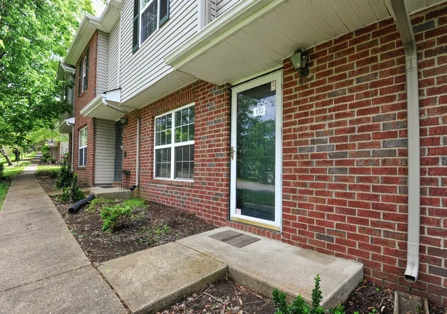 1st image of 110 Waterview Dr, Hendersonville, TN 37075 | MLS# 3280877