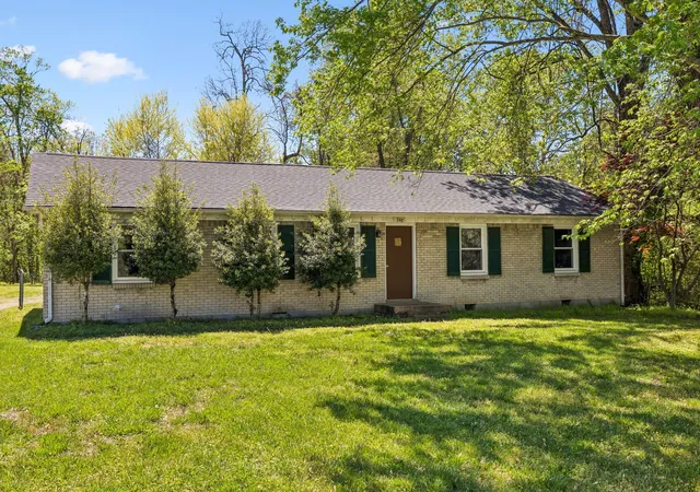 Photo 2 of Single family home for sale at 248 Pine Mountain Rd, Clarksville, TN 37042 | MLS# 3299545 | Listing updated on 2026-08-29