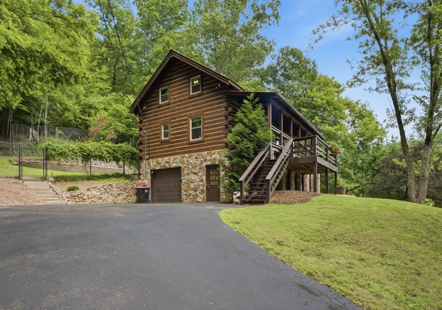 Photo 4 of Single family home for sale at 1156 Langbrae Dr, Goodlettsville, TN 37072 | MLS# 3288077 | Listing updated on 2026-09-02