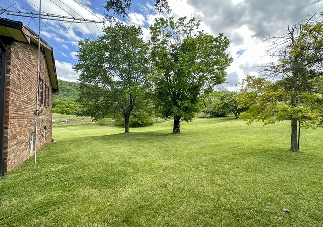 Photo 4 of Single family home for sale at 6259 Highway 131, Washburn, TN 37888 | MLS# 3280939 | Listing updated on 2026-10-09