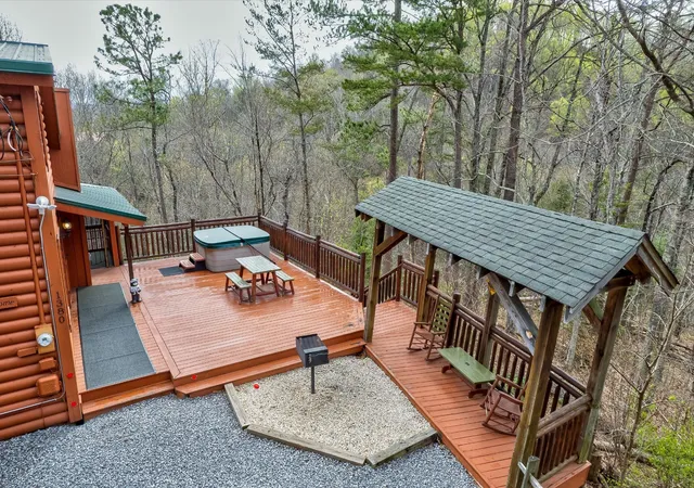Photo 3 of Single family home for sale at 1380 Cupid Way, Sevierville, TN 37876 | MLS# 3282598 | Listing updated on 2026-10-07