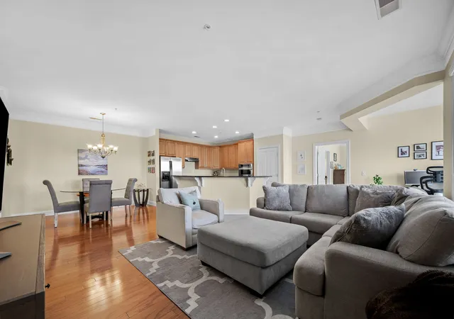 Photo 3 of Condo for sale at 3102 W End Cir #401, Nashville, TN 37203 | MLS# 3299413 | Listing updated on 2026-09-07