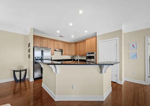 Photo 4 of Condo for sale at 3102 W End Cir #401, Nashville, TN 37203 | MLS# 3299413 | Listing updated on 2026-09-07
