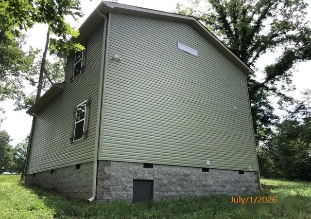 2nd image of 416 Ski St, Hohenwald, TN 38462 | MLS# 3280996