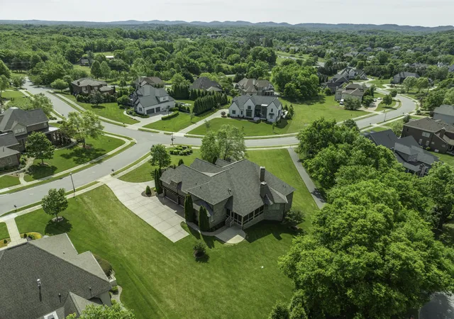 Photo 1 of Single family home for sale at 990 Still Forest Dr, Brentwood, TN 37027 | MLS# 3306164 | Listing updated on 2026-10-01