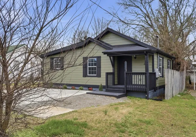 4th image of 214 W Adams Ave, Lebanon, TN 37087 | MLS# 3282551