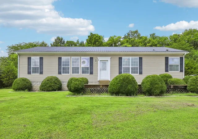 2nd image of 233 Scenic Ln, Auburntown, TN 37016 | MLS# 3281107