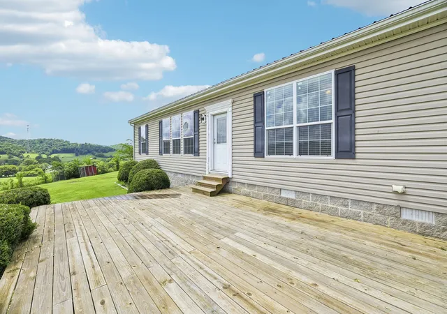 Photo 3 of Manufactured home for sale at 233 Scenic Ln, Auburntown, TN 37016 | MLS# 3281107 | Listing updated on 2026-09-07