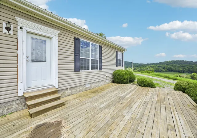 Photo 4 of Manufactured home for sale at 233 Scenic Ln, Auburntown, TN 37016 | MLS# 3281107 | Listing updated on 2026-09-07