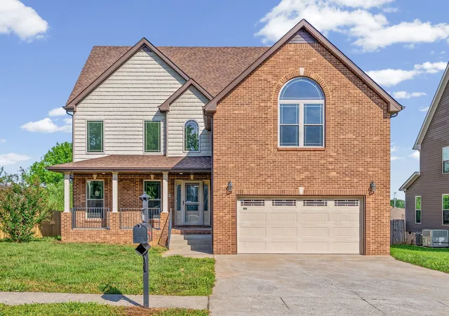 Photo 1 of Single family home for sale at 1708 Spring Hvn Dr, Clarksville, TN 37042 | MLS# 3281024 | Listing updated on 2026-09-03