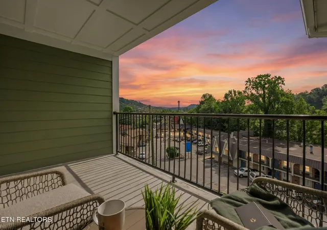 Photo 2 of Condo for sale at 329 Ownby St, Gatlinburg, TN 37738 | MLS# 3536031 | Listing updated on 2026-09-03