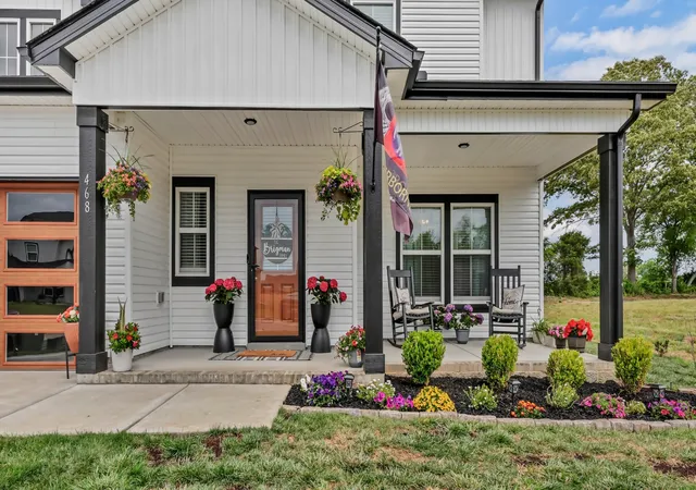 Photo 3 of Single family home for sale at 468 Herman Dr, Clarksville, TN 37042 | MLS# 3281047 | Listing updated on 2026-08-20