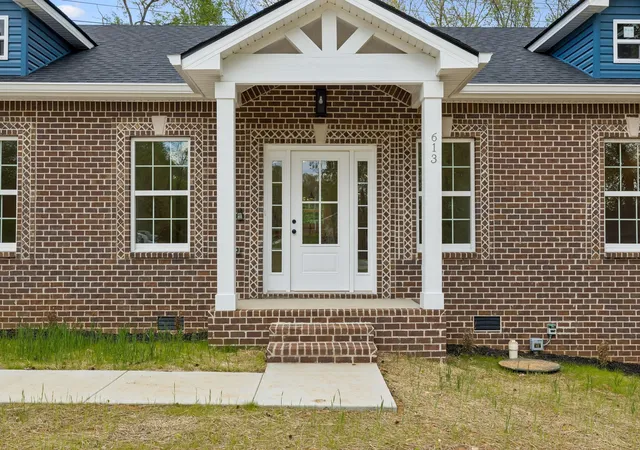 Photo 4 of Single family home for sale at 613 Hill Rd, Clarksville, TN 37040 | MLS# 3297880 | Listing updated on 2026-08-20