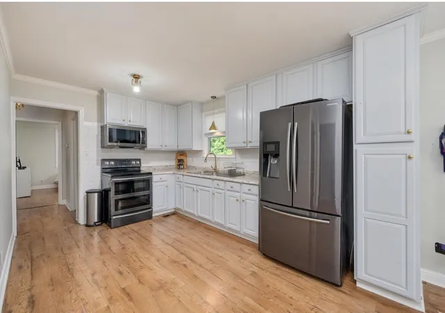 Photo 3 of Single family home for sale at 1166 Barnes Rd, Antioch, TN 37013 | MLS# 3285564 | Listing updated on 2026-07-16