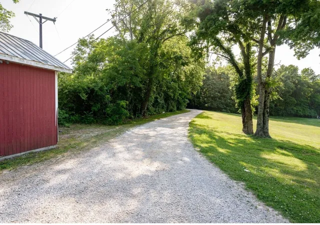 Photo 4 of Single family home for sale at 1166 Barnes Rd, Antioch, TN 37013 | MLS# 3285564 | Listing updated on 2026-07-16
