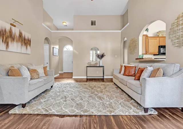 5th image of 4588 Tulip Run Dr, Memphis, TN 38135 | MLS# 3281325
