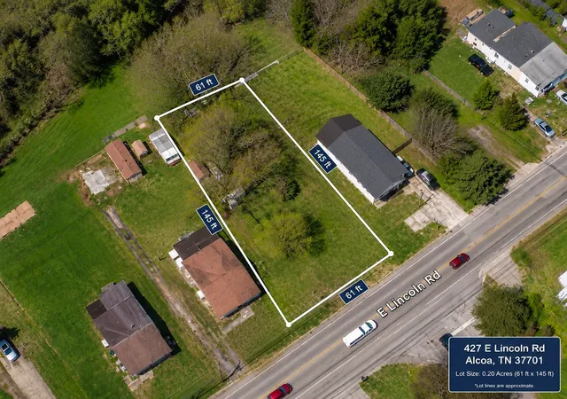 1st image of 427 E Lincoln Rd, Alcoa, TN 37701 | MLS# 3285652