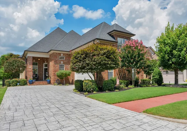 2nd image of 1124 Fairvue Village Ln, Gallatin, TN 37066 | MLS# 3285834