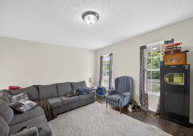 Photo 2 of Single family home for sale at 658 W End St, Cookeville, TN 38501 | MLS# 3285961 | Listing updated on 2026-08-20