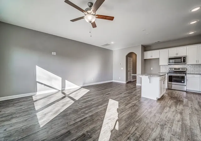 Photo 4 of Townhouse for sale at 167 Rothwood Pvt Dr, Hendersonville, TN 37075 | MLS# 3282344 | Listing updated on 2026-08-20