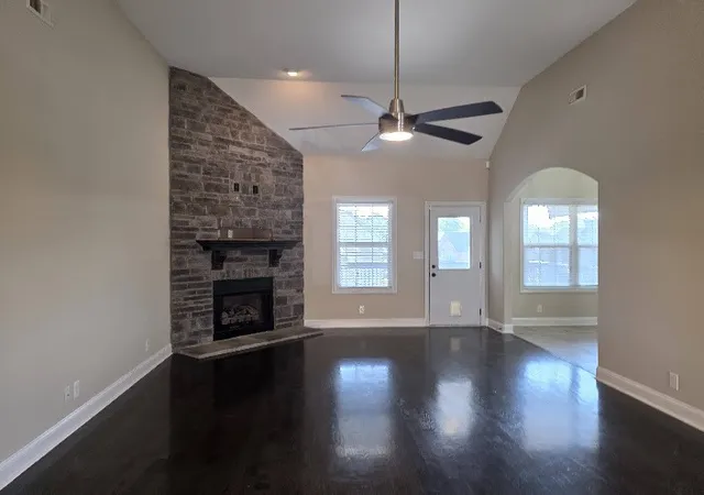 Photo 2 of Sale Pending at 261 Fantasia Way, Clarksville, TN 37043 | MLS# 3282371 | Listing updated on 2026-09-20
