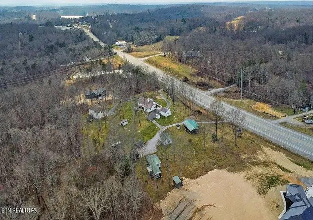 Photo 1 of Single family home for sale at 2546 Peavine Rd, Crossville, TN 38571 | MLS# 3282349 | Listing updated on 2026-08-20