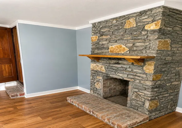 2nd image of 302 Water St, Petersburg, TN 37144 | MLS# 3282482