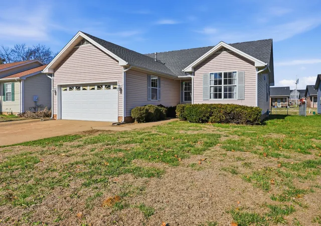 2nd image of 205 Sheridan Cir, Hopkinsville, KY 42240 | MLS# 3286012