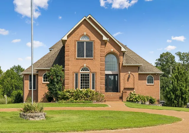 2nd image of 2155 Lake Rd, Greenbrier, TN 37073 | MLS# 3283780