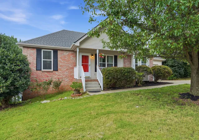 Photo 1 of Single family home for sale at 1029 Saddlestone Dr, Hermitage, TN 37076 | MLS# 3282514 | Listing updated on 2026-08-11
