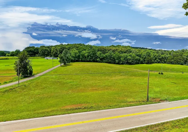 2nd image of 9249 Monterey Hwy, Sparta, TN 38583 | MLS# 3282540