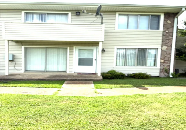 Photo 1 of Condo for sale at 810 Bellevue Rd #120, Nashville, TN 37221 | MLS# 3285979 | Listing updated on 2026-08-20