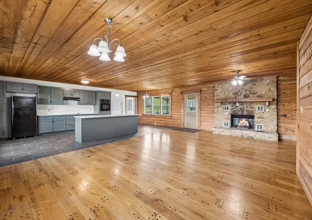 4th image of 905 Town Branch Rd, Charlotte, TN 37036 | MLS# 3285678