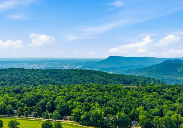 26th image of 304 Oakmont Lane, Signal Mountain, TN 37377 | MLS# 3282597