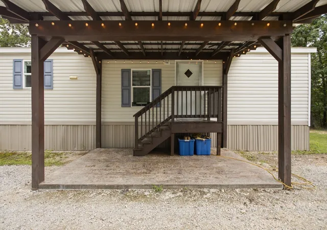 image of 261 Joe Ave, Hohenwald, TN 38462 | MLS# 3302286