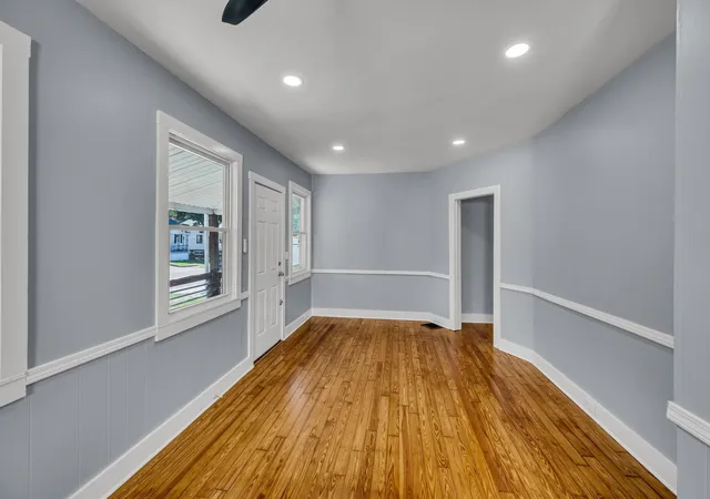 Photo 3 of Single family home for sale at 114 Orchard Dr, Old Hickory, TN 37138 | MLS# 3287542 | Listing updated on 2026-08-26