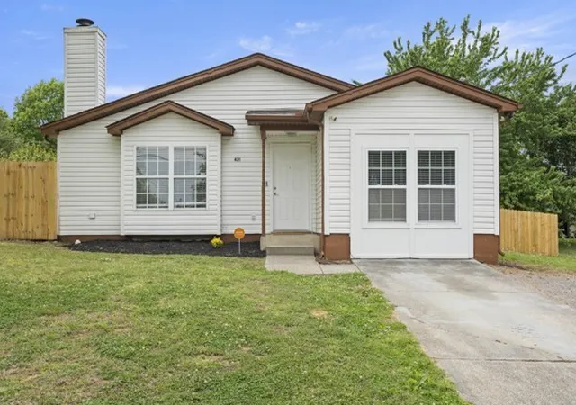 Photo 4 of Single family home for sale at 421 Cedar Park Cir, La Vergne, TN 37086 | MLS# 3283829 | Listing updated on 2026-09-02