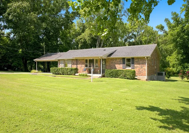 Photo 3 of Single family home for sale at 5757 Pettus Rd, Antioch, TN 37013 | MLS# 3499583 | Listing updated on 2026-08-21